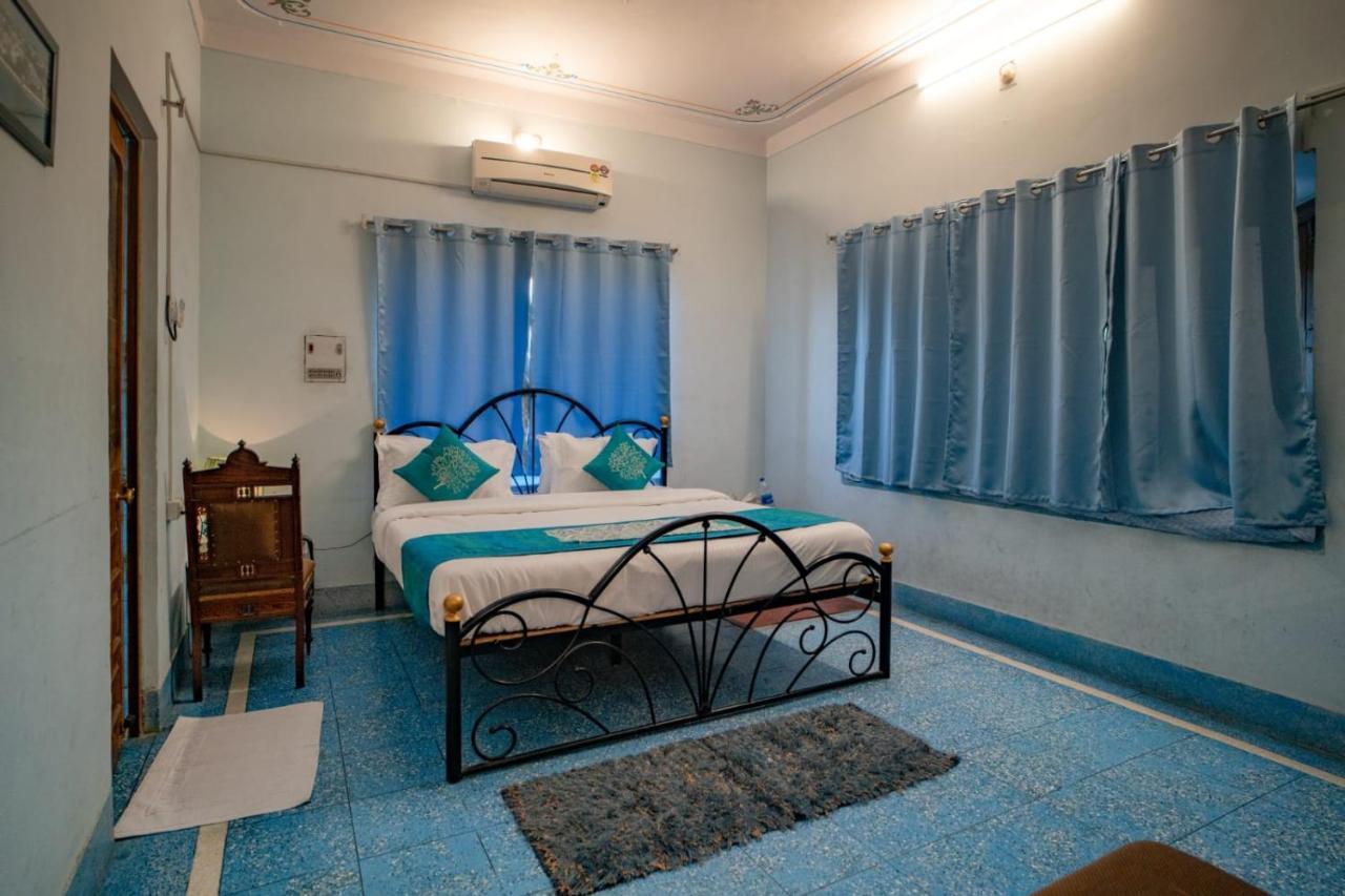 Hotel Ambavgarh Palace Udaipur Exterior foto